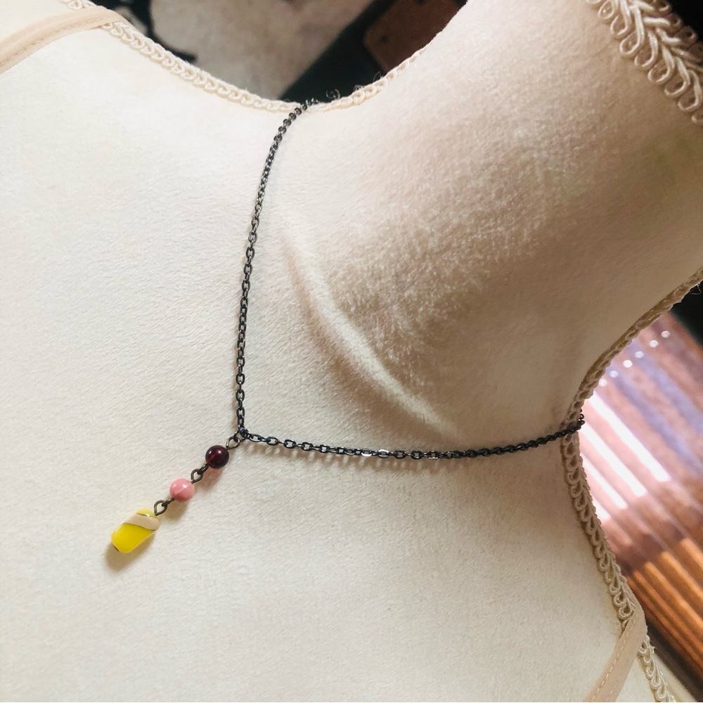 Genuine stone dangle pendant on chain necklace